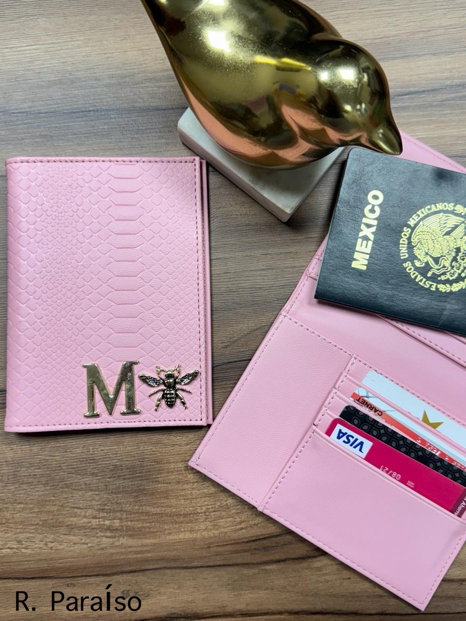 PORTAPASAPORTE IND. ROSA PARAISO