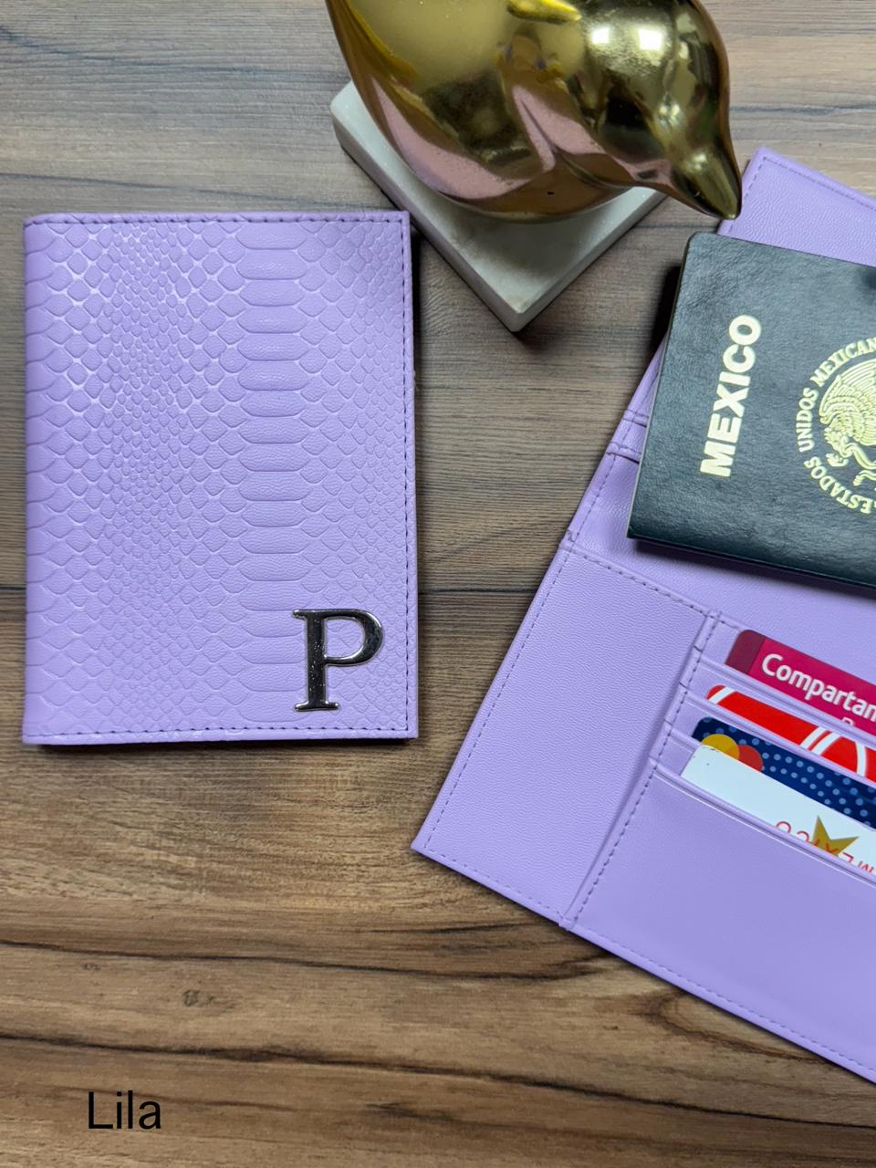 PORTAPASAPORTE IND. LILA