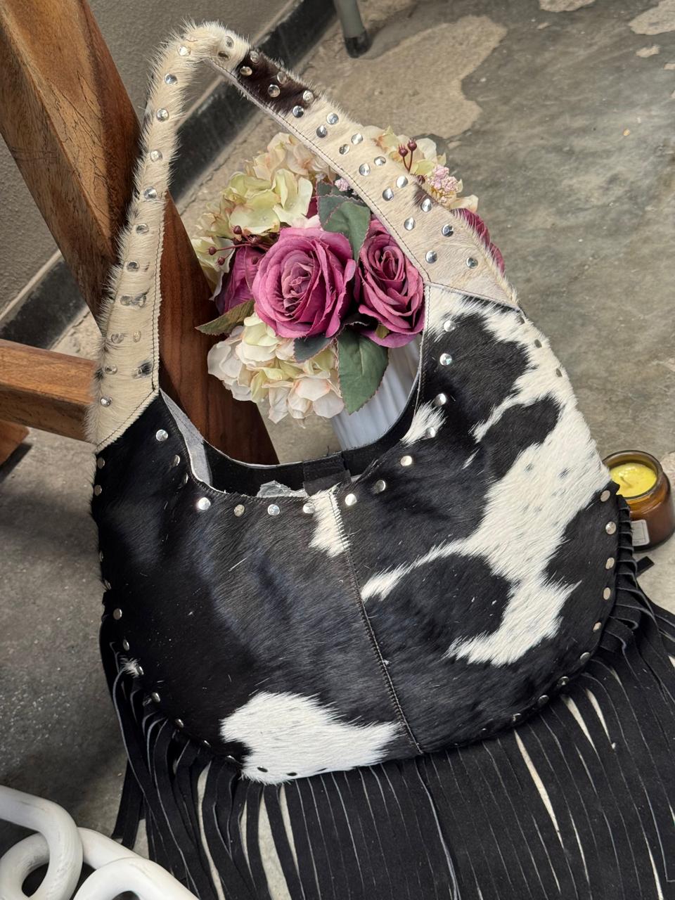 BOLSO MONTANA PELO Y BARBAS NEGRO