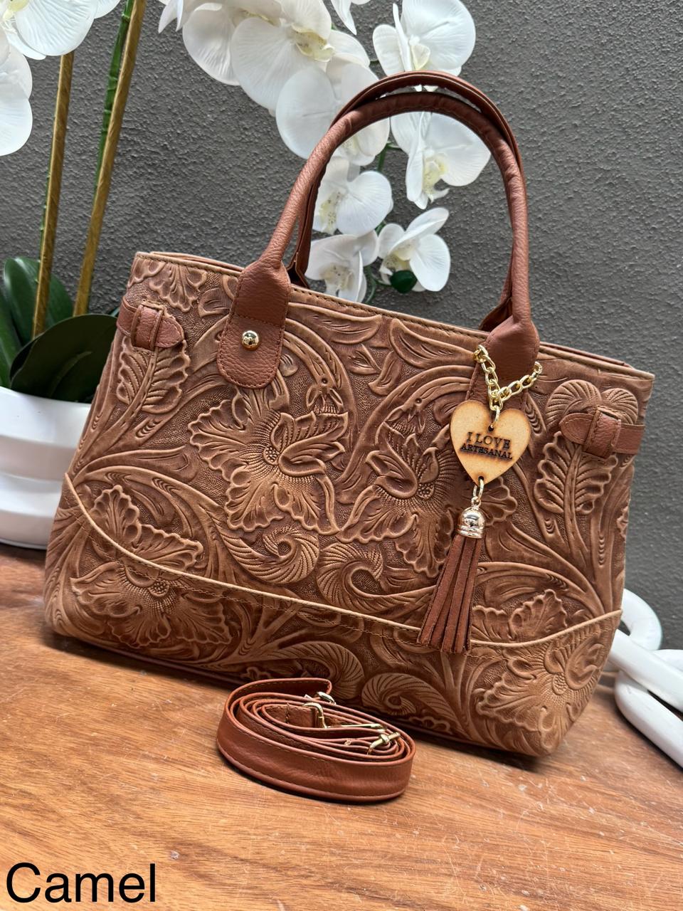 TOKIO PIEL CINCELADO COLOR CAMEL