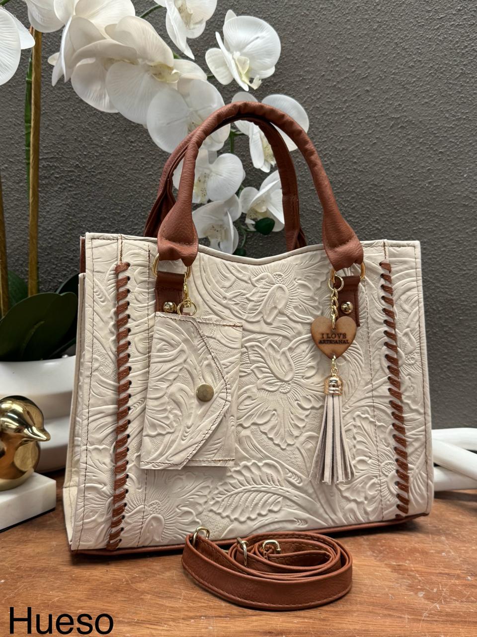 DUO CAROL PIEL CINCELADO COLOR HUESO