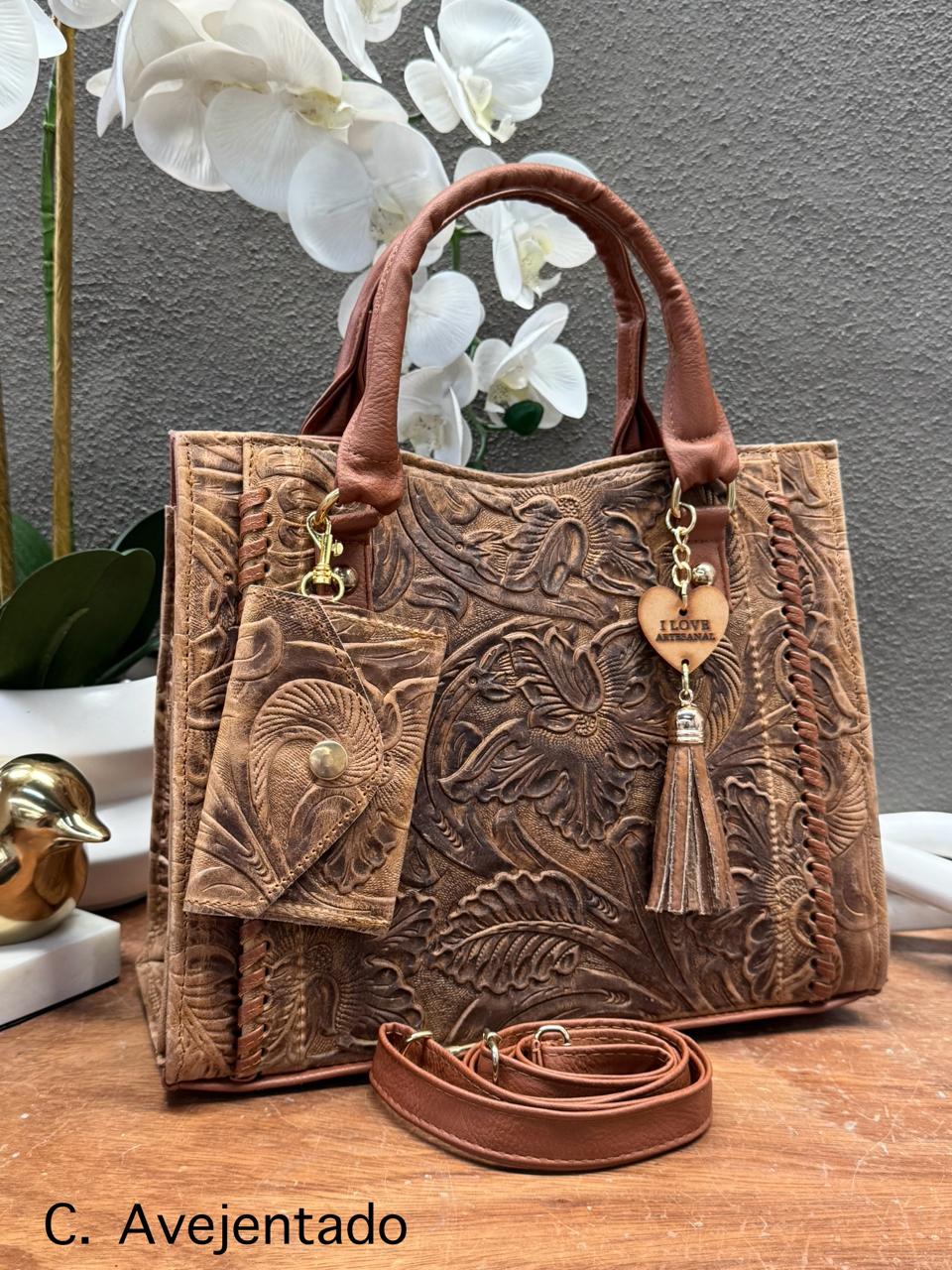 DUO CAROL PIEL CINCELADO COLOR CAMEL AVEJENTADO