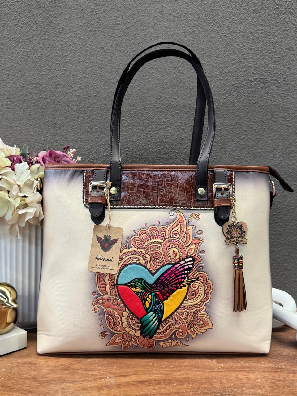 DB GDE LUCERO COLIBRI HUESO/CAMEL
