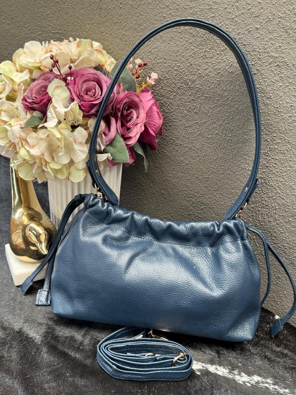 BOLSO 100% PIEL ESTONIA COLOR AZUL MARINO