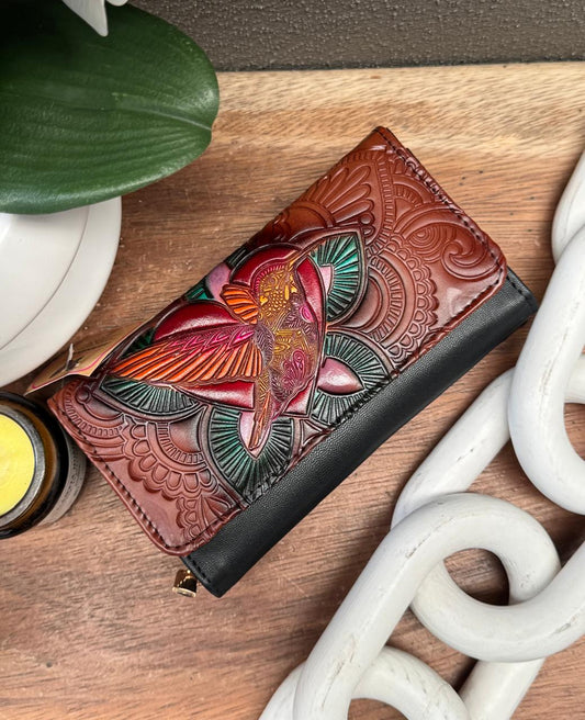 UB CARTERA NAYELI FLOR COLIBRI MARRON