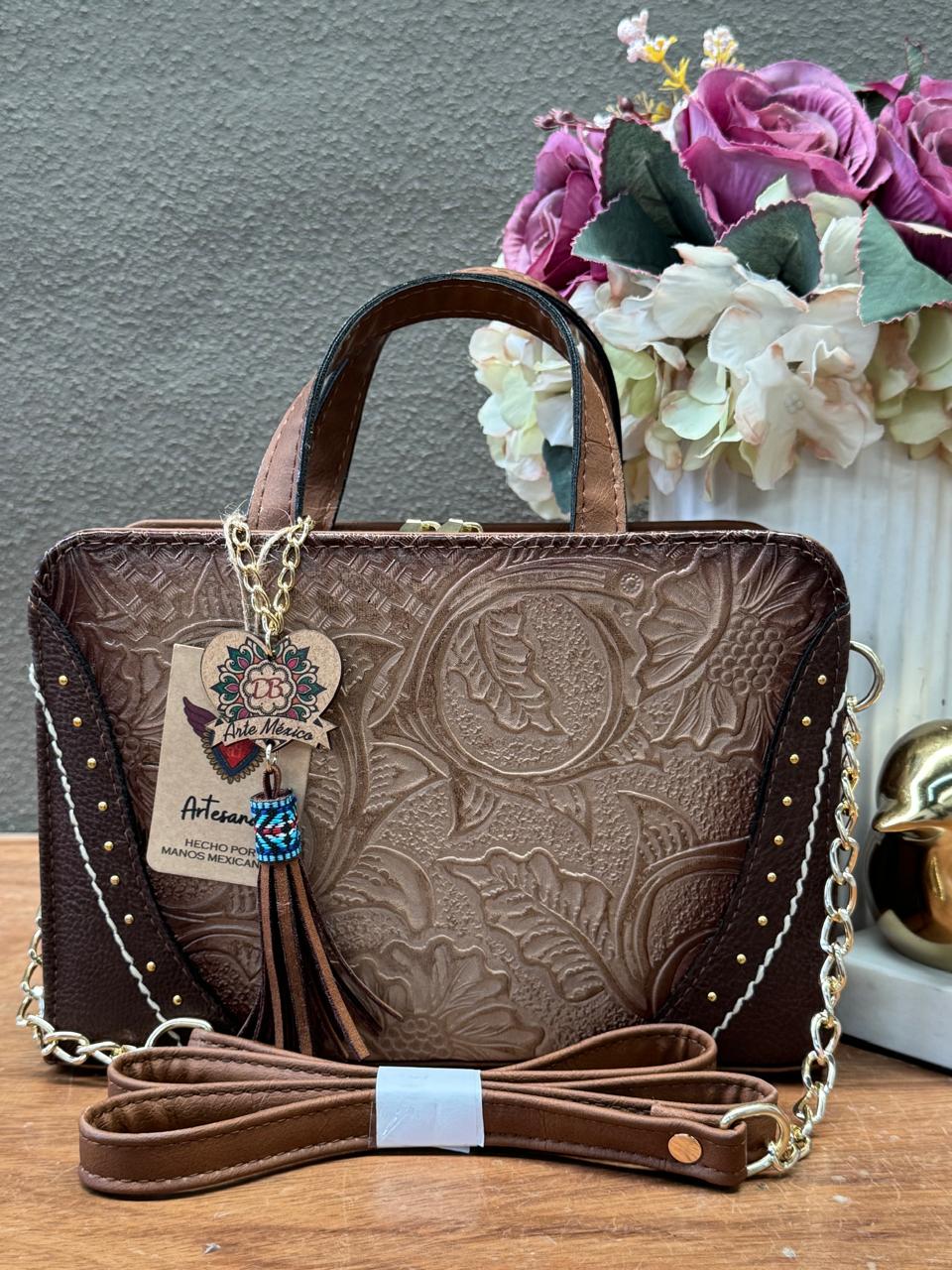 DB CROSSBODY SERATOGA FLORES MAQUILLAJE/CHOCOLATE