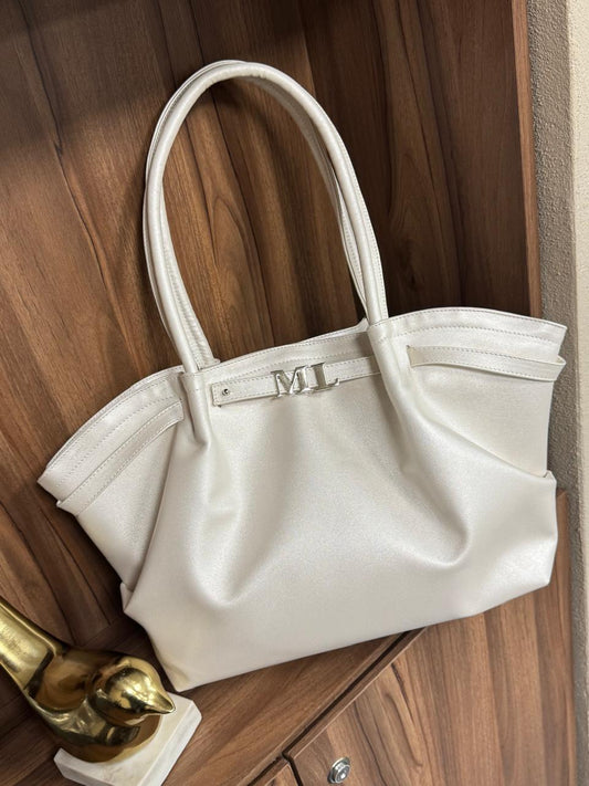 BOLSO ZARTHA COLOR PERLA