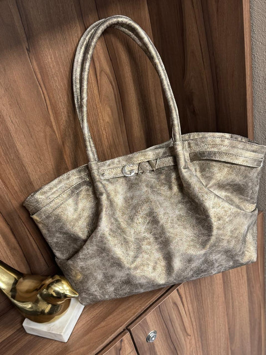 BOLSO ZARTHA COLOR ORO INGLES