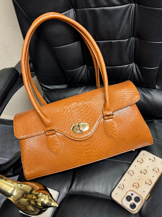 DAENERYS COLOR CAMEL PITON