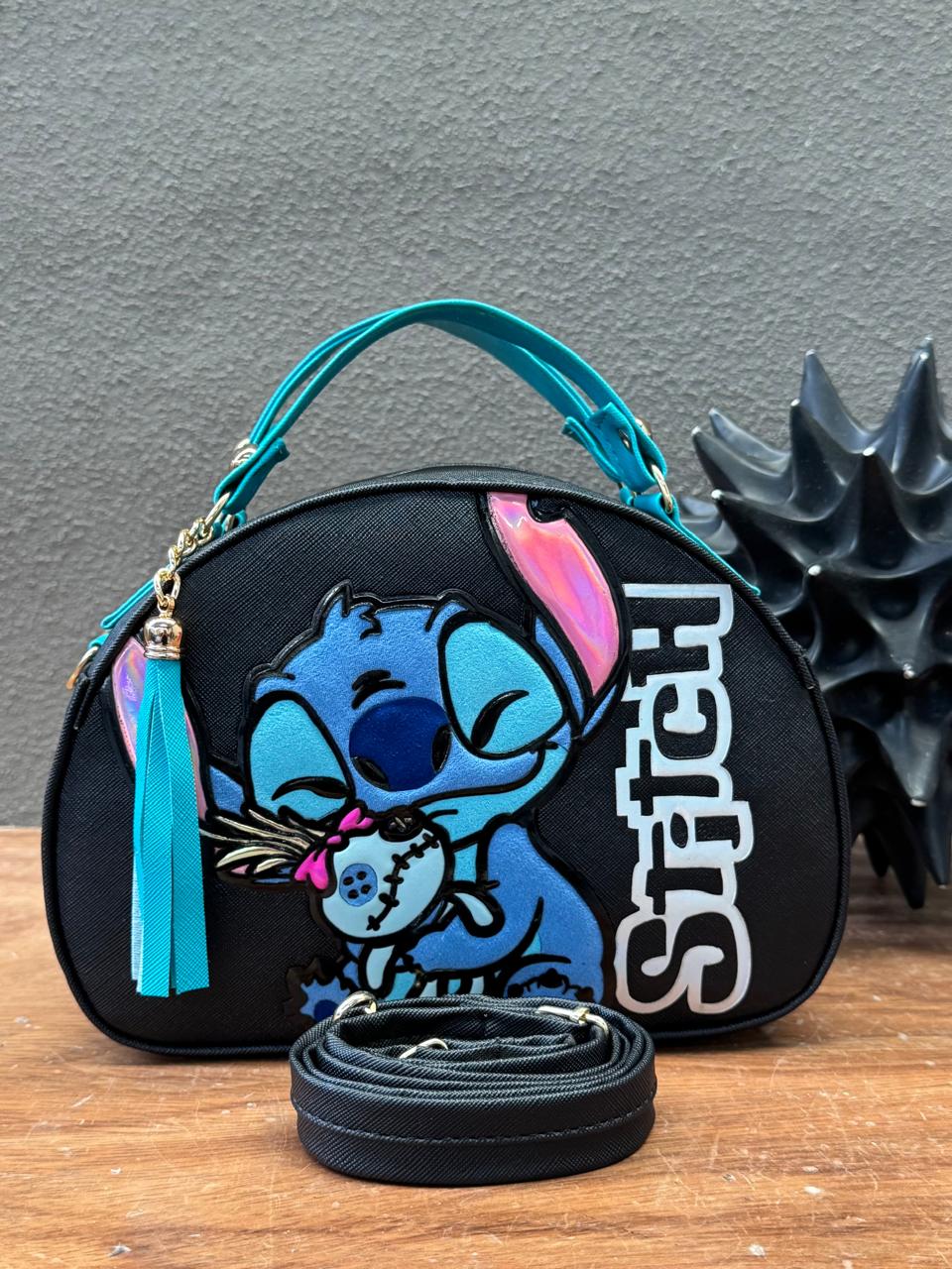 MALETITA PERSONAJES STITCH NEGRO/JADE ABRAZO