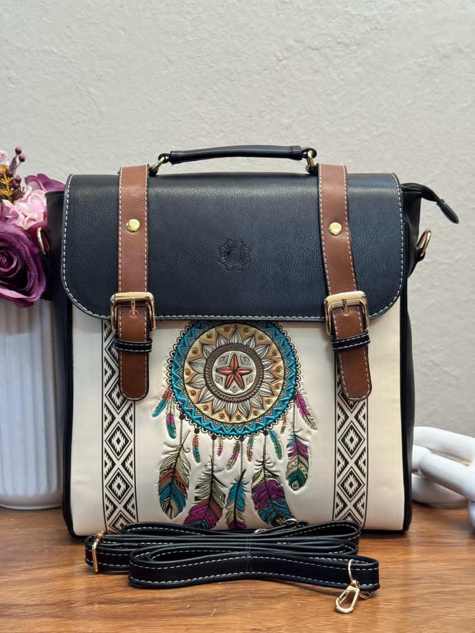 DB MOCHILA HEBILLAS ATRAPASUEÑOS HUESO