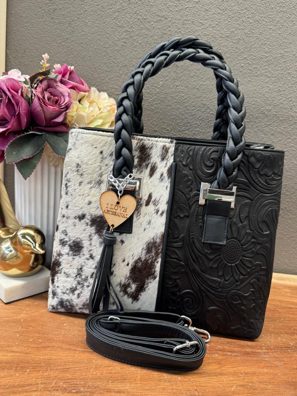 BOLSA ELIZABETH NEGRO PELO VARIABLE ASAS NEGRAS
