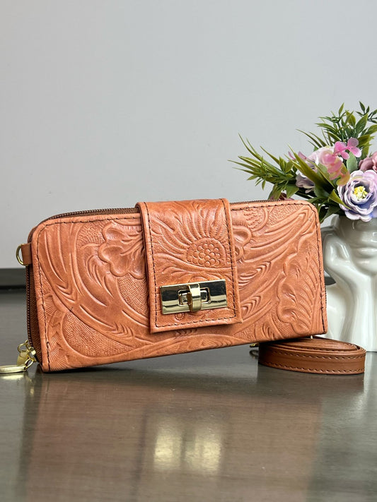 CARTERA PIEL BROCHE DURAZNO