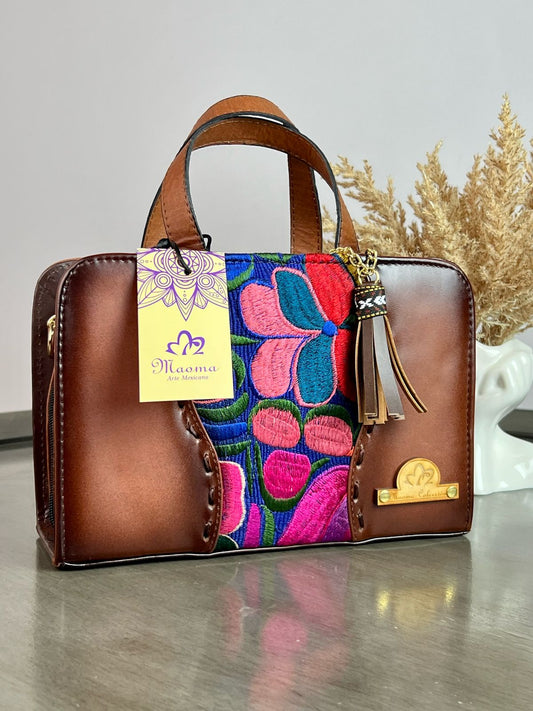 MAOMA CROSSBODY CAMEL BORDADO FLORES ROSAS